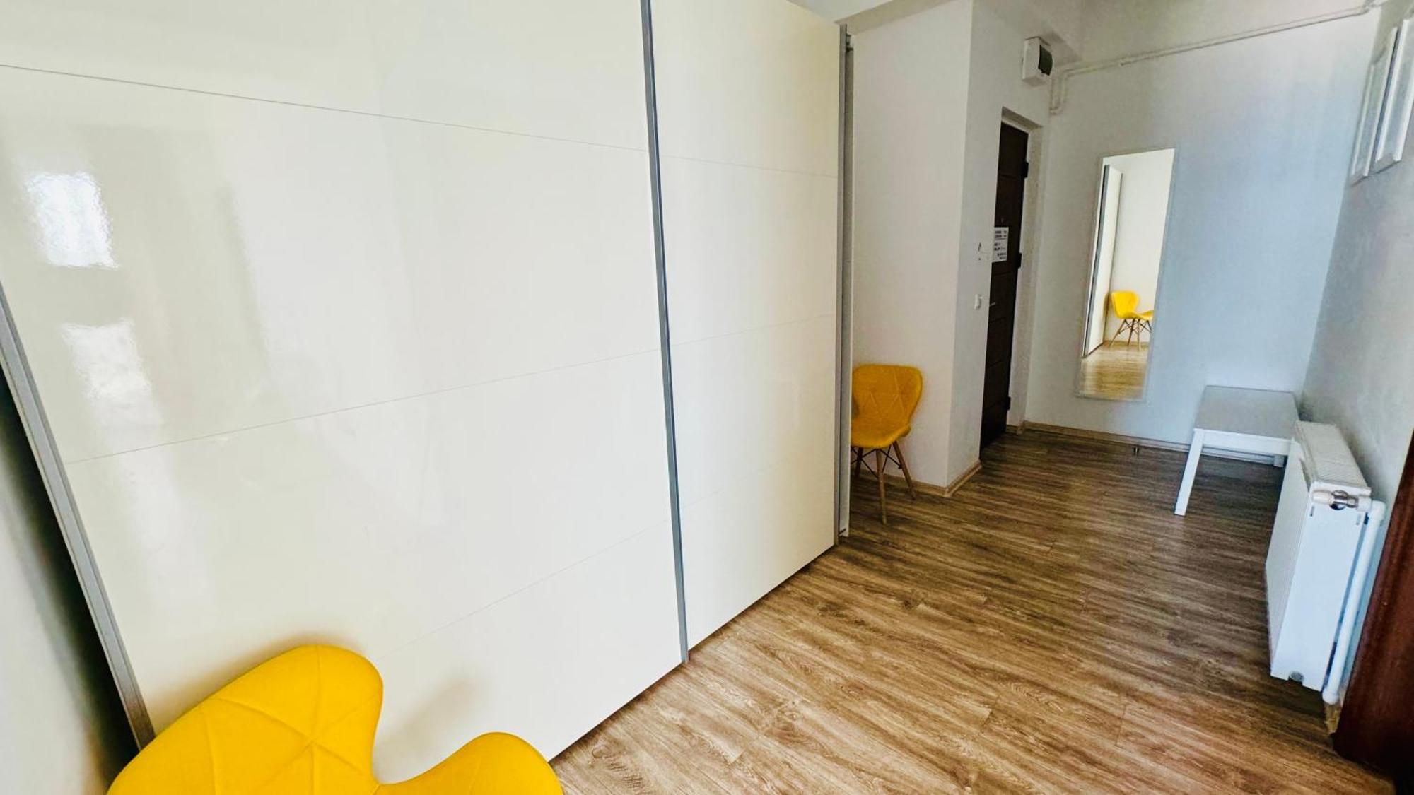 Summerland Apartment