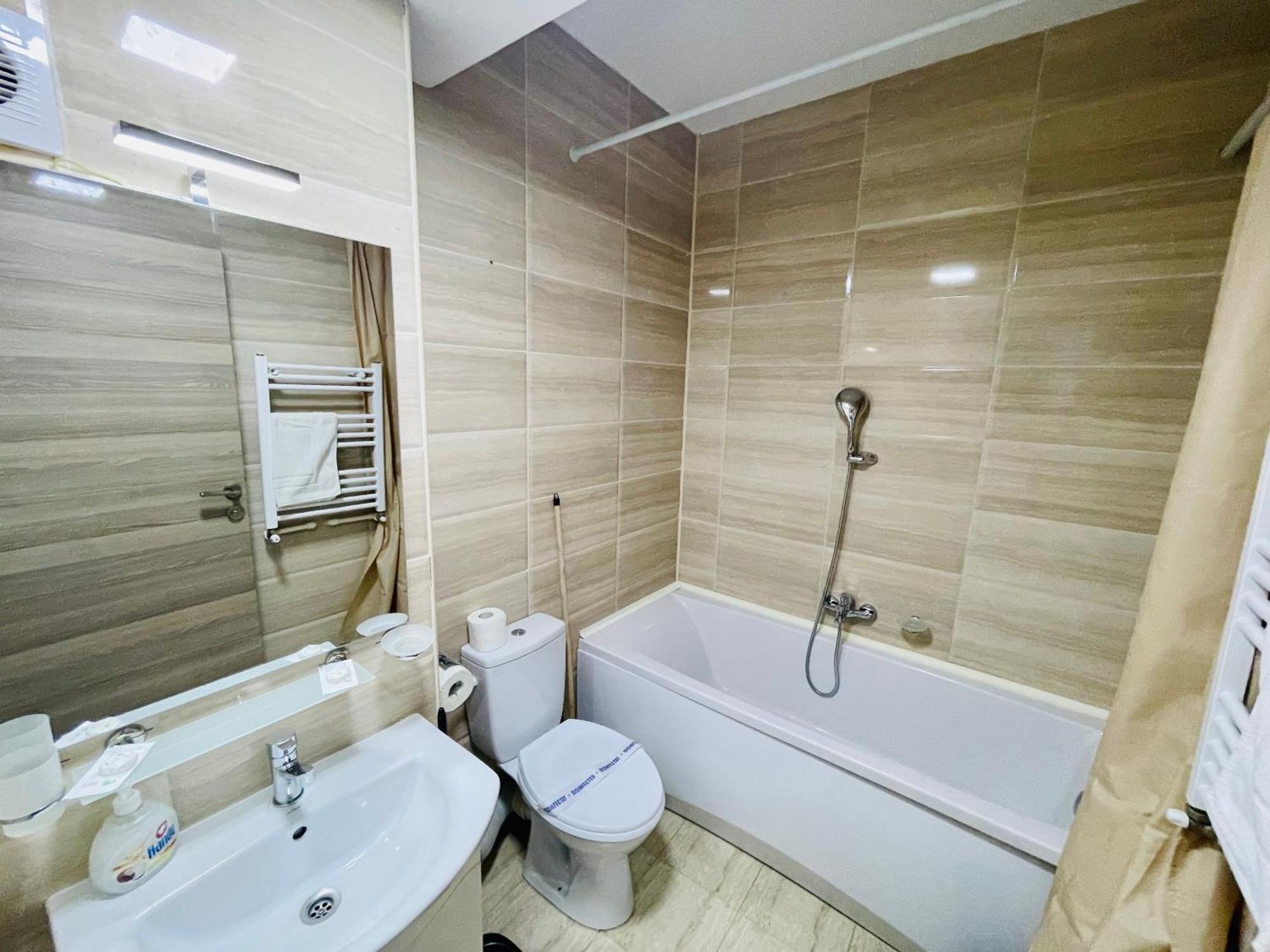 Summerland Apartment