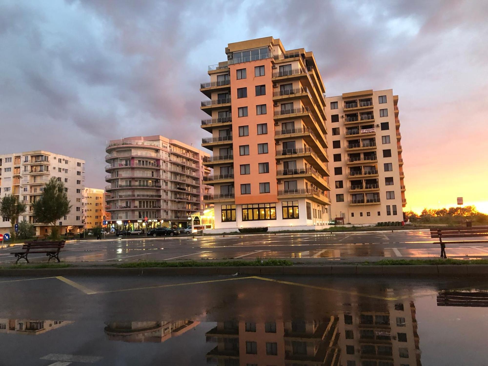 Apartment Summerland